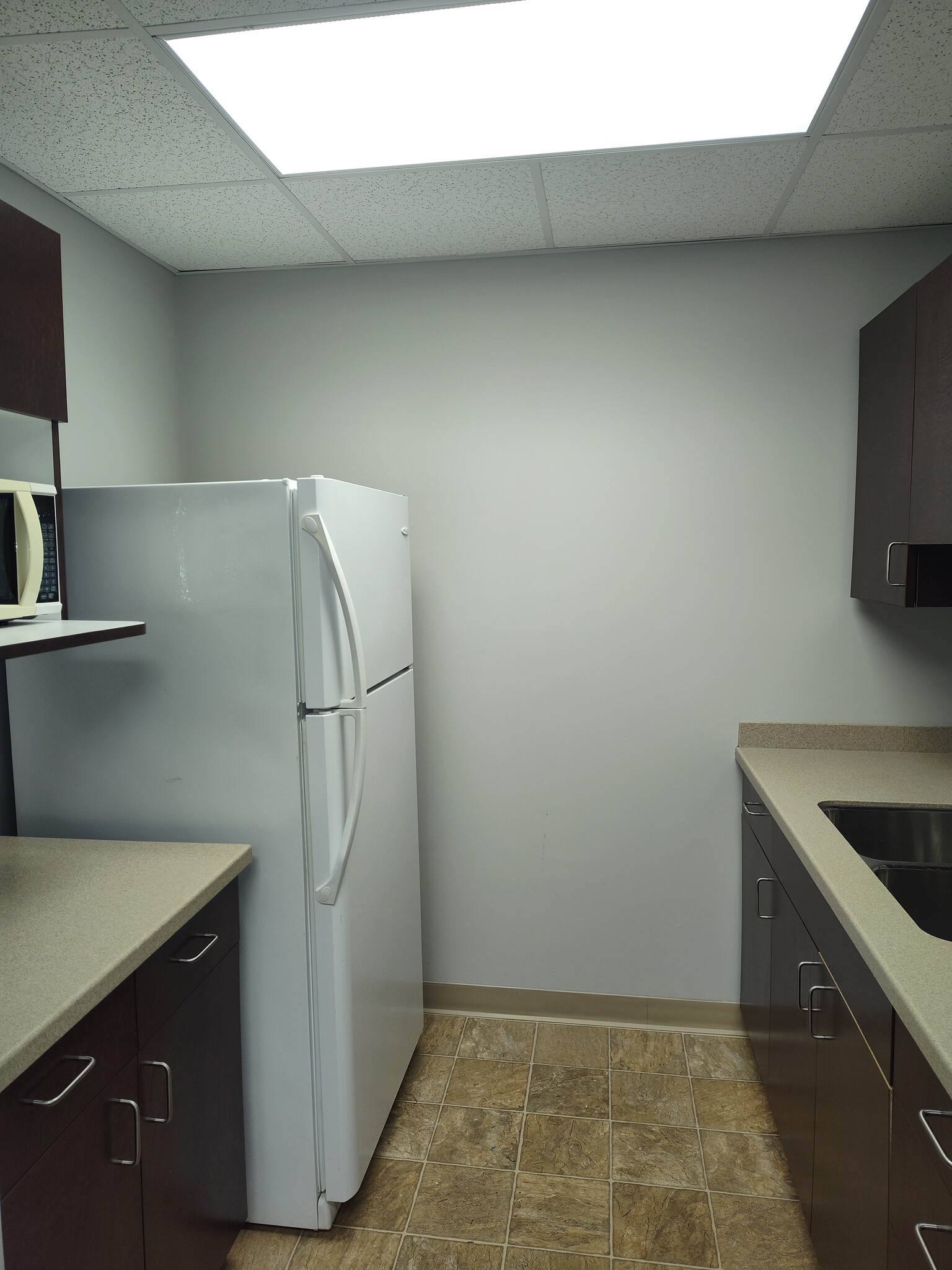 43 Franklin St, East Hartford, CT à louer Photo intérieure– Image 1 sur 8