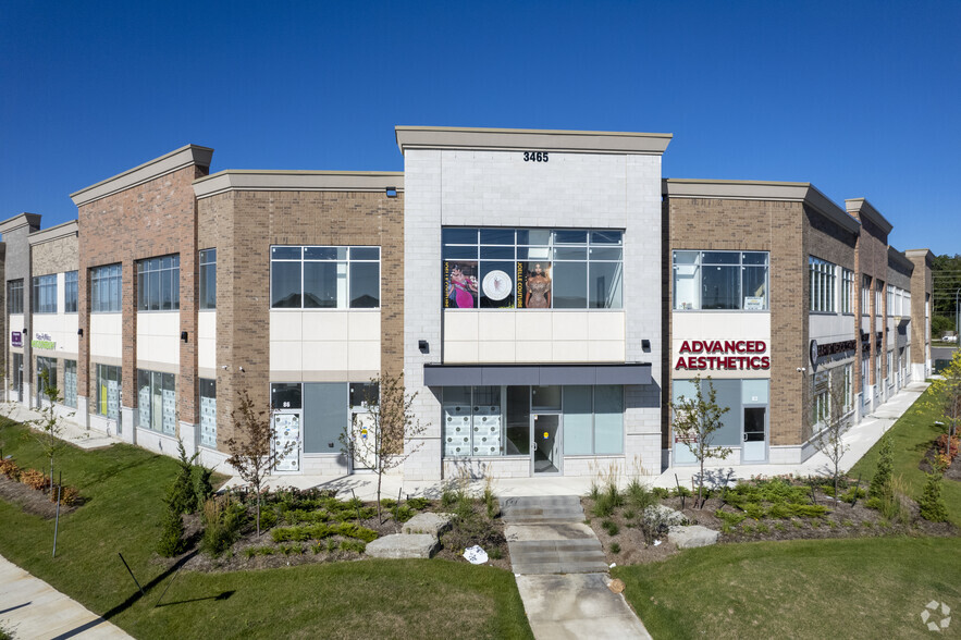 3465 Platinum Dr, Mississauga, ON à vendre - Photo principale – Image 1 sur 4