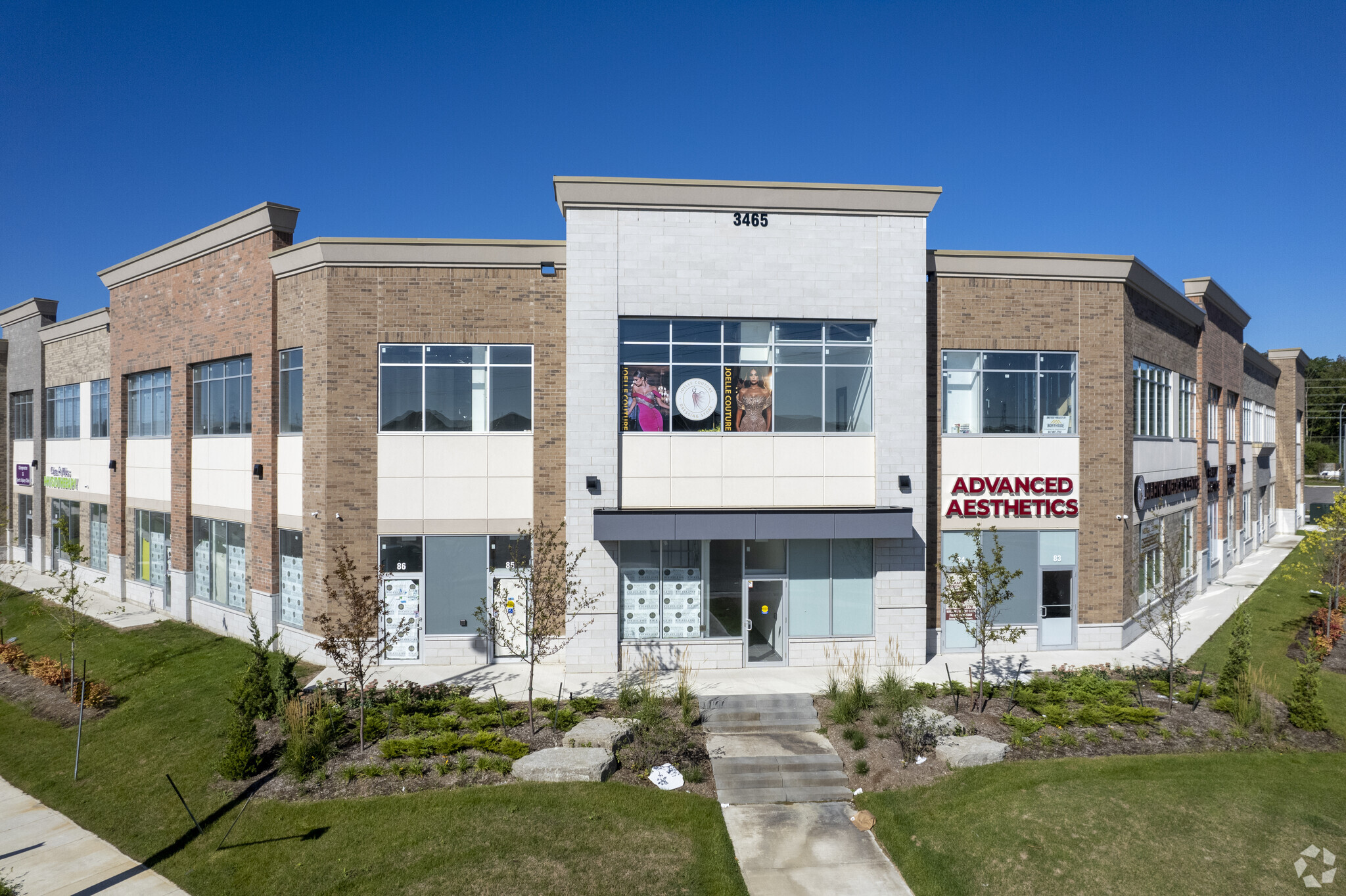 3465 Platinum Dr, Mississauga, ON à vendre Photo principale– Image 1 sur 5