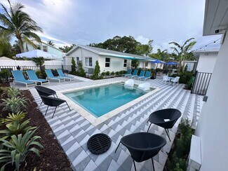 Plus de détails pour 351 NE 7th Ave, Delray Beach, FL - Logement à vendre