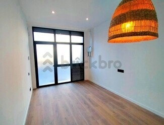 Plus de détails pour Logement à vendre