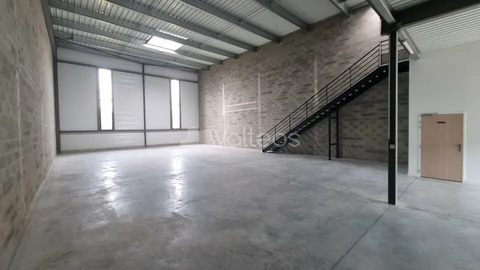 25 Rue Des Usines, Fenouillet à louer - Photo de l’immeuble – Image 3 sur 10
