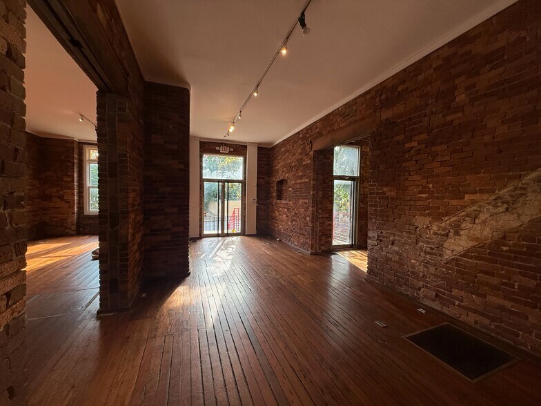509 3rd Ave S, Nashville, TN à louer - Photo intérieure – Image 2 sur 9