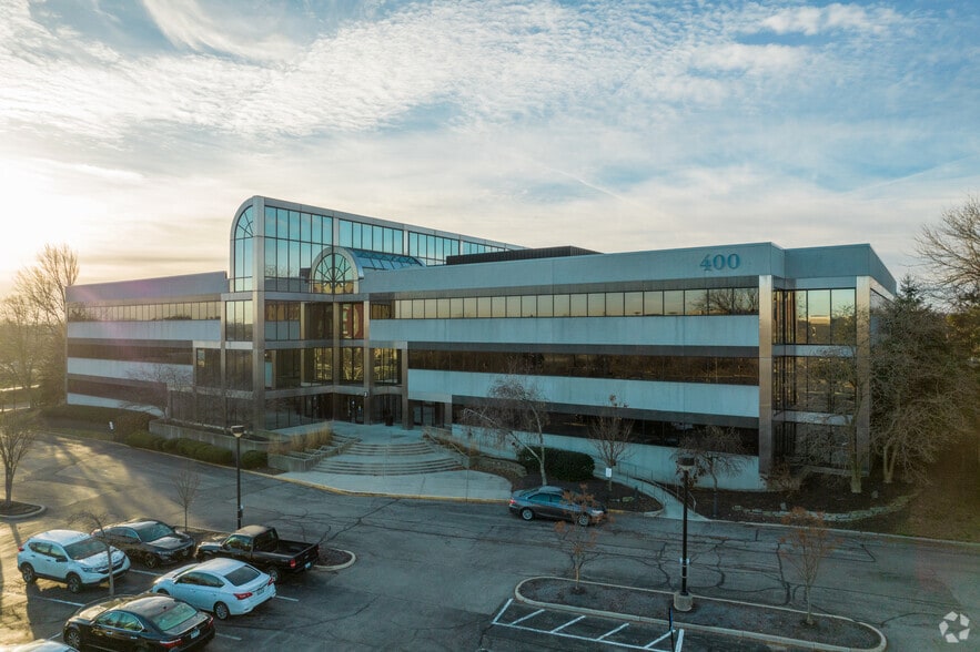 400 Metro Pl N, Dublin, OH à louer - Photo de l’immeuble – Image 1 sur 9