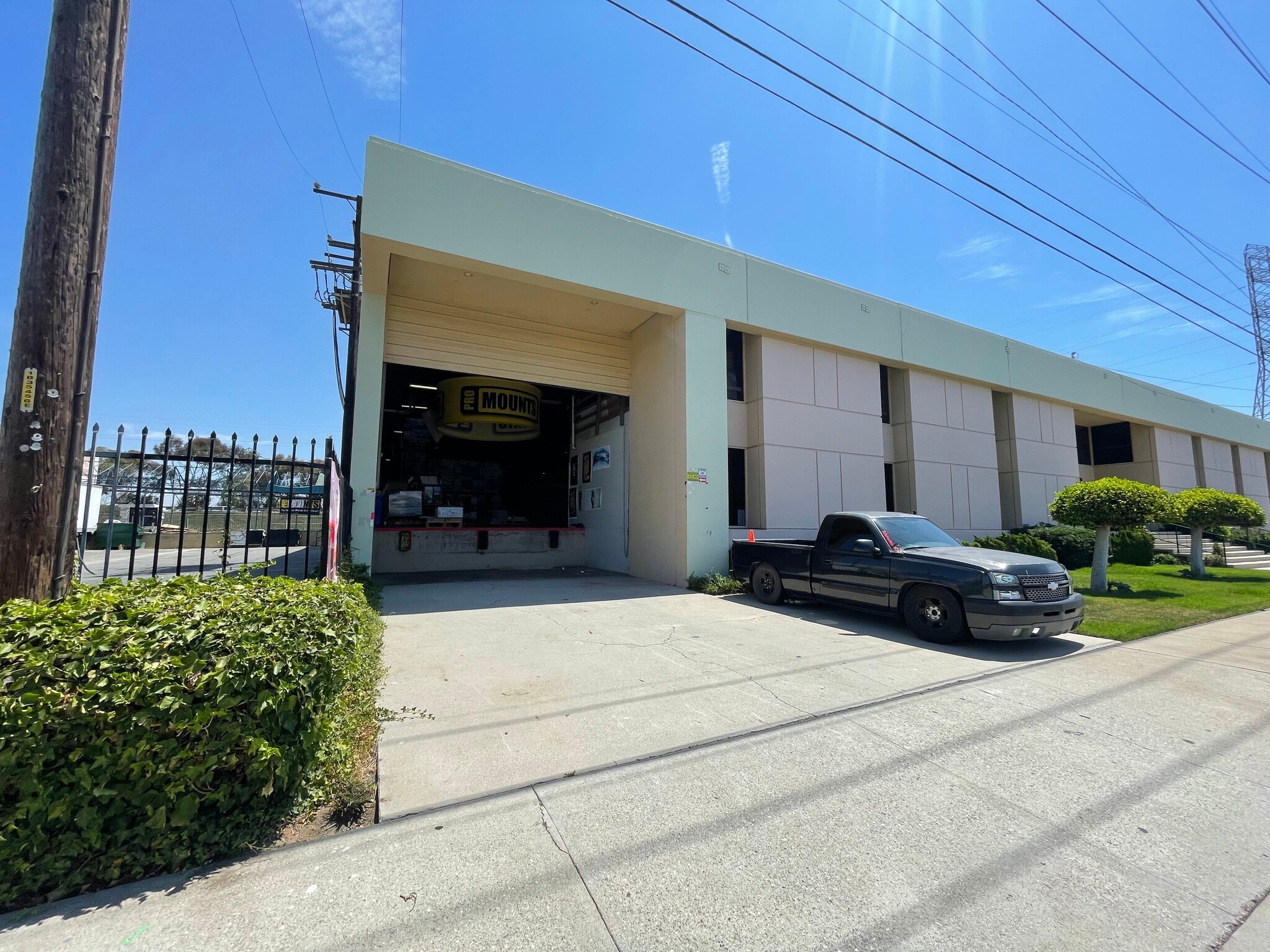 20218-20220 S Hamilton Ave, Torrance, CA à louer Photo de l’immeuble– Image 1 sur 4