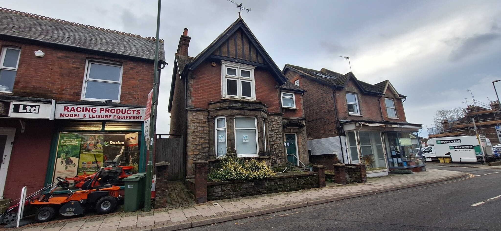 70 Park St, Horsham à louer Photo de l’immeuble– Image 1 sur 8