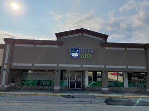 3-45 Route 19 N, Harmony, PA à louer Photo de l’immeuble– Image 1 sur 2