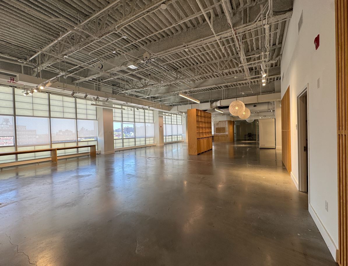 141 Flushing Ave, Brooklyn, NY à louer Photo intérieure– Image 1 sur 2