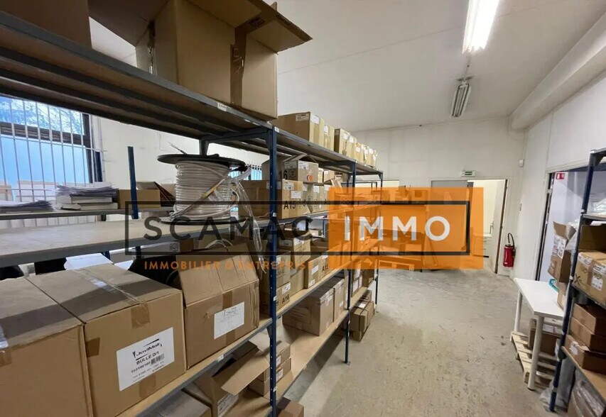 Bureau dans Champs-sur-Marne à louer - Photo de l’immeuble – Image 2 sur 11