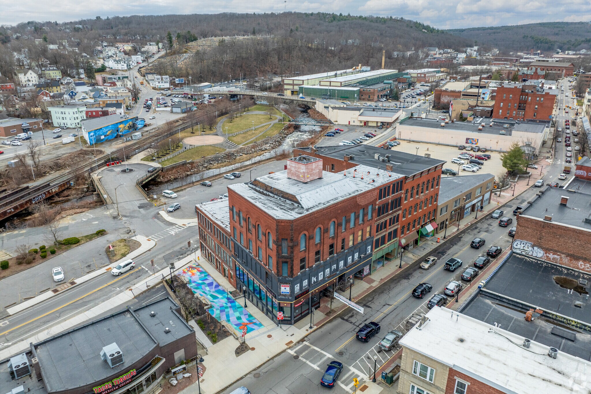 336 Main St, Fitchburg, MA à louer Aérien– Image 1 sur 4