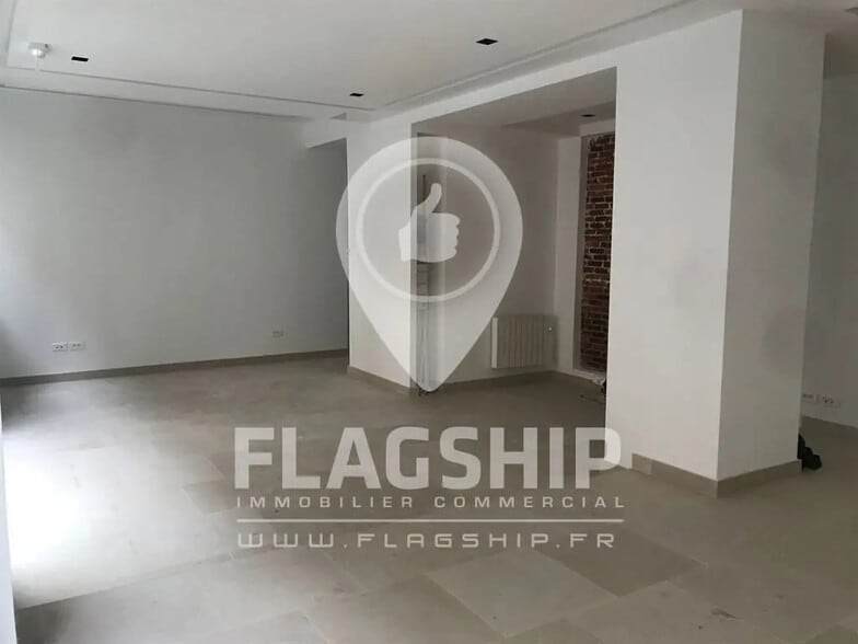 Local commercial dans Paris à louer - Photo intérieure – Image 2 sur 4