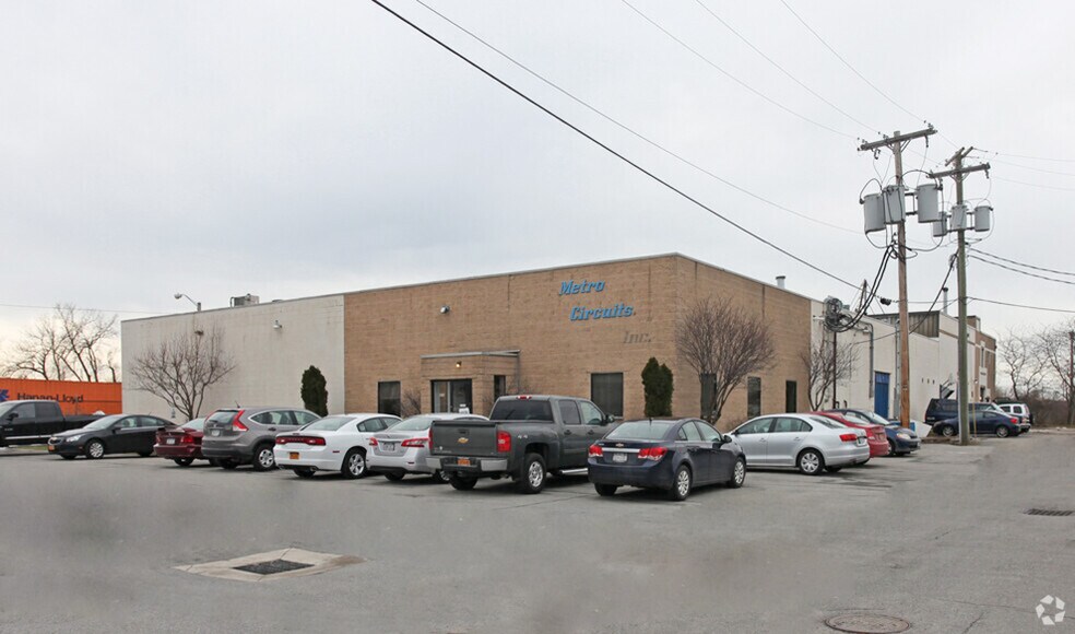 205 LaGrange Ave, Rochester, NY à louer - Photo de l’immeuble – Image 2 sur 4