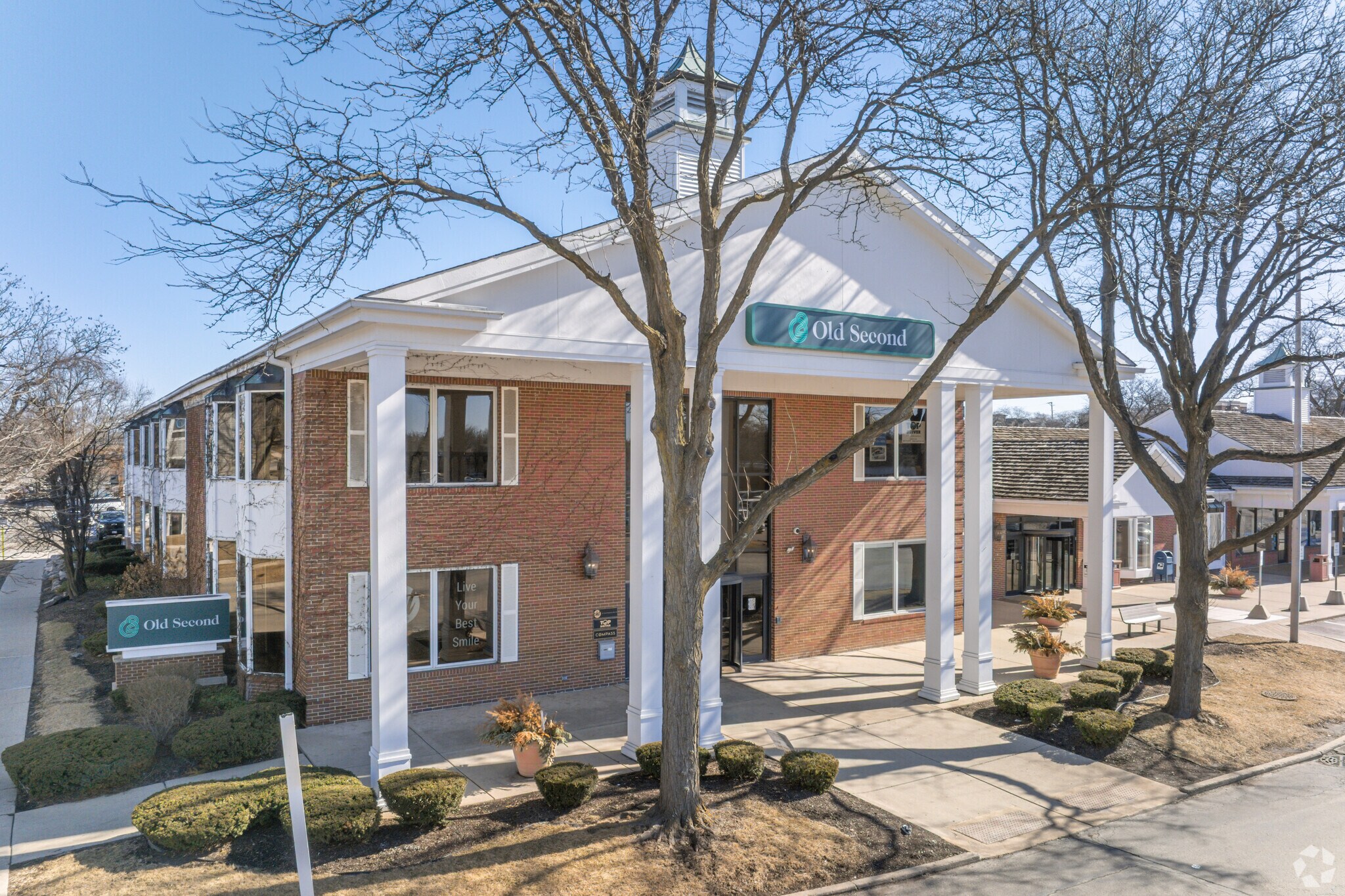 1-10 Grant Sq, Hinsdale, IL à louer Photo de l’immeuble– Image 1 sur 22