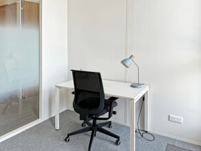 Espace de coworking dans Grenoble à louer Photo intérieure– Image 2 sur 9