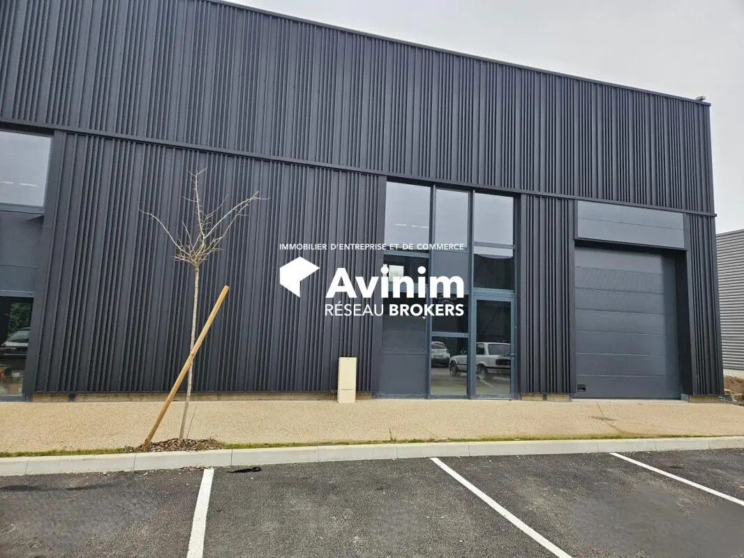 Local d’activités dans Trévoux à louer Photo de l’immeuble– Image 1 sur 5