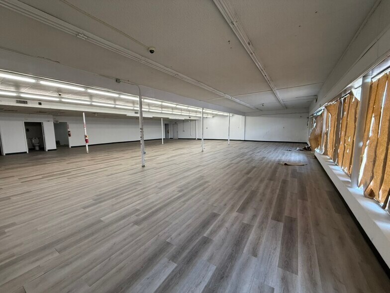 3984 Lawrenceville Hwy, Tucker, GA à louer - Photo de l’immeuble – Image 2 sur 9
