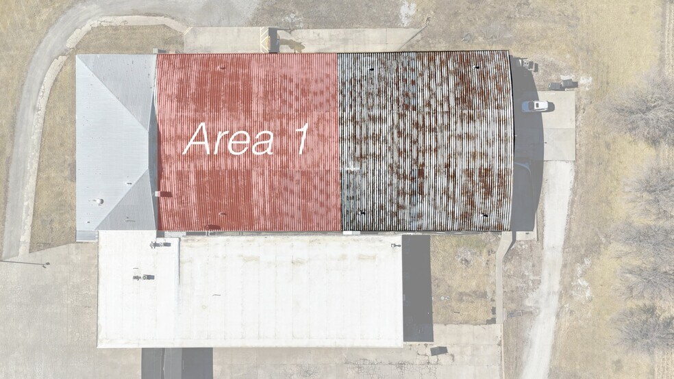 2485 E Highway 163, Pella, IA à louer - Photo de l’immeuble – Image 2 sur 11