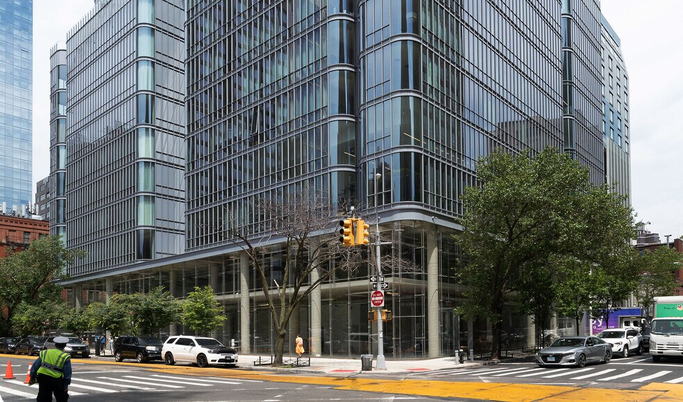 565 Broome St, New York, NY à louer - Photo de l’immeuble – Image 2 sur 2