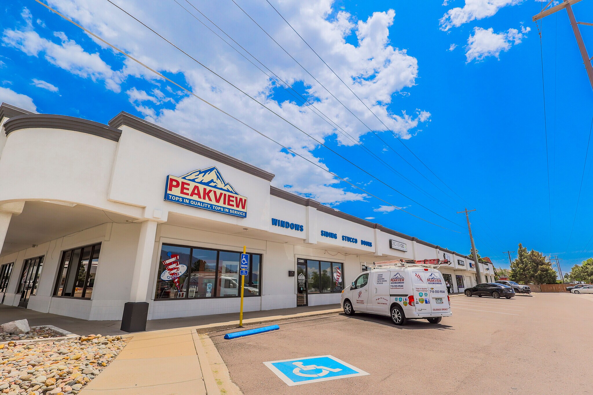 3175 Jet Wing Dr, Colorado Springs, CO à louer Photo principale– Image 1 sur 21