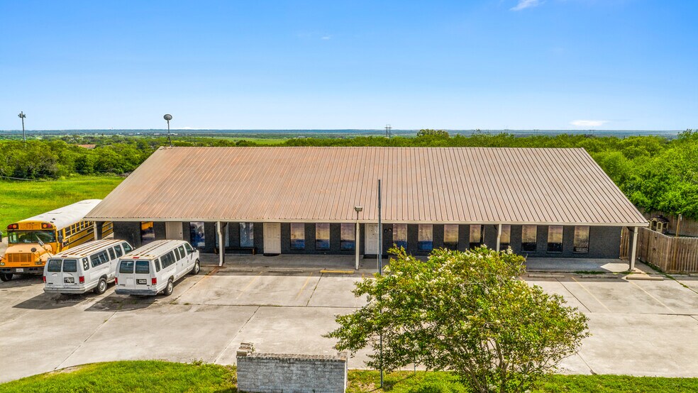 13122 Interstate 37, Corpus Christi, TX à vendre - Photo de l’immeuble – Image 1 sur 4