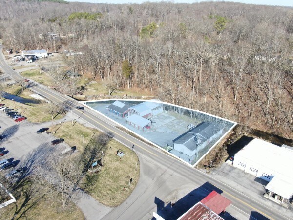 304 Main St, Red Boiling Springs, TN à vendre - Aérien – Image 2 sur 29