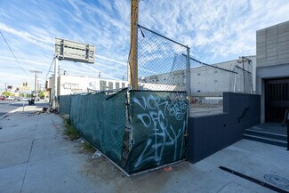 Plus de détails pour 13716 Victory Blvd, Van Nuys, CA - Bureau/Médical à louer