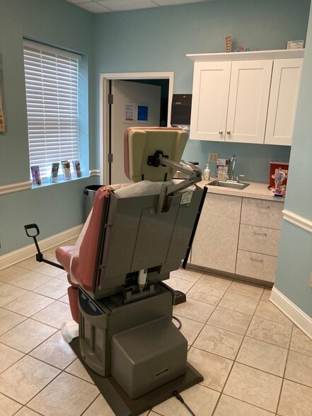 2013 Highland Ave, Knoxville, TN à louer - Photo intérieure – Image 2 sur 10