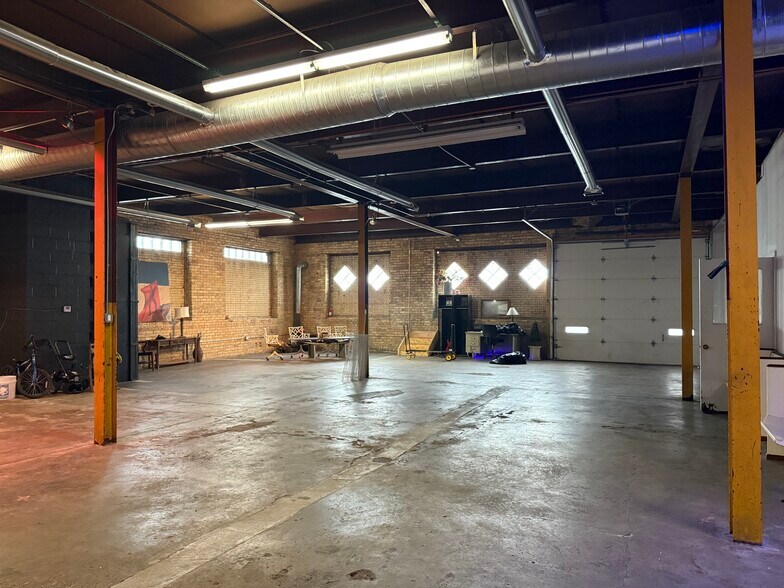 4100 W Chicago Ave, Chicago, IL à louer - Photo intérieure – Image 3 sur 9