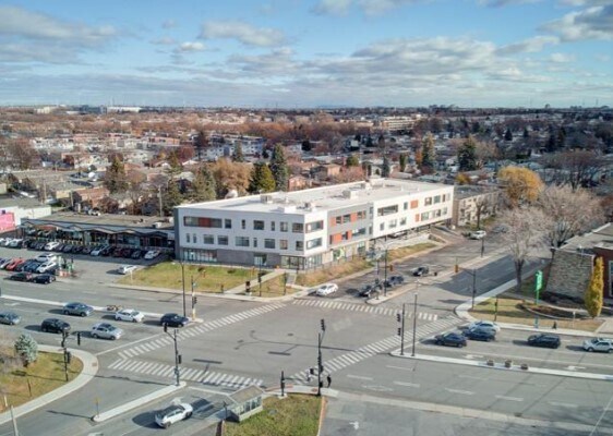 12421 Boul Lacordaire Montréal N, Montreal-Nord, QC à vendre - Aérien – Image 2 sur 19