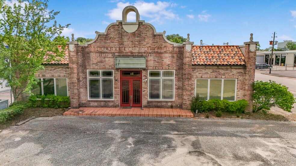 1250 W I-65 Service Rd S, Mobile, AL à vendre - Photo de l’immeuble – Image 1 sur 18
