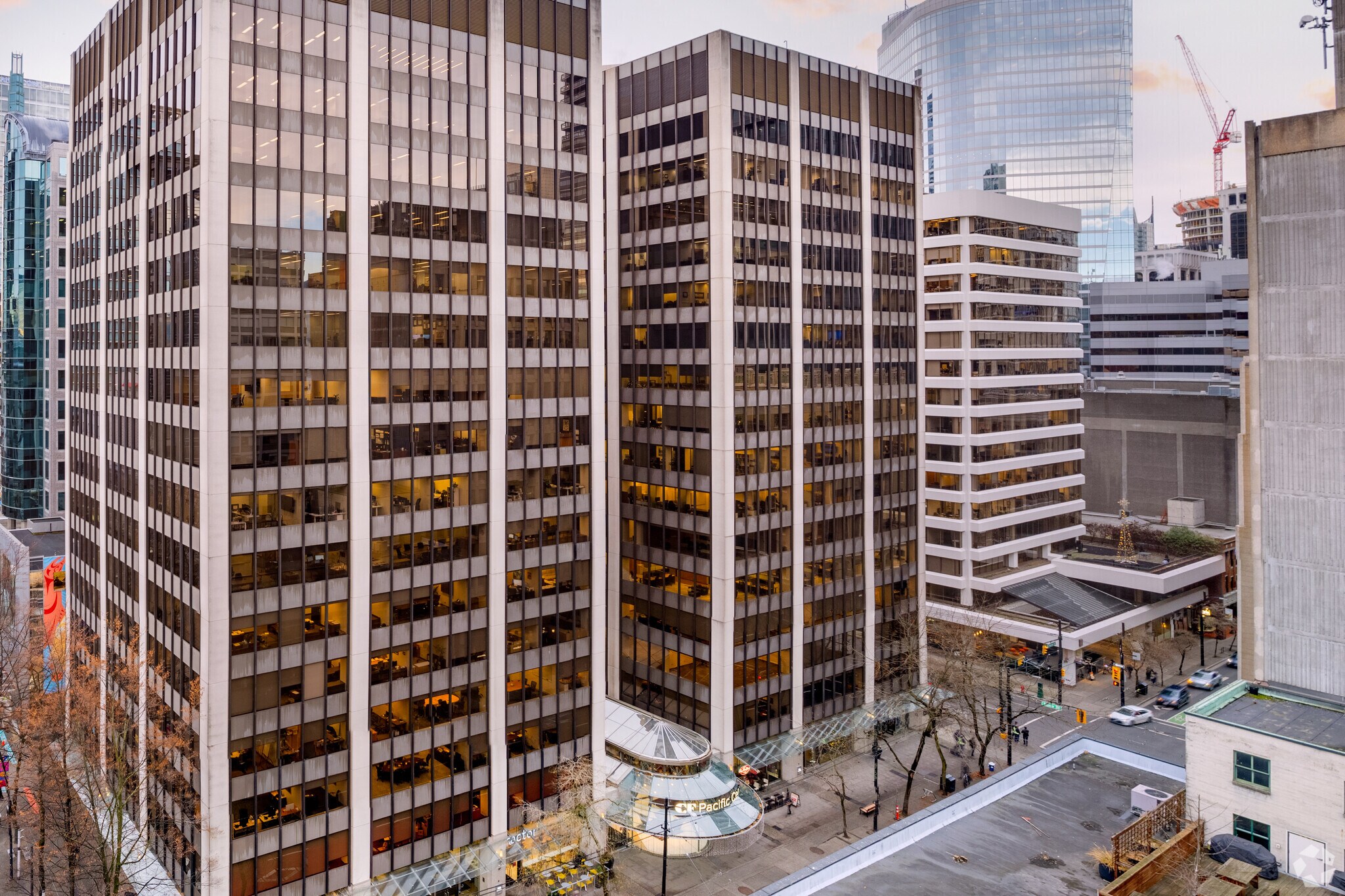 750 W Pender St, Vancouver, BC à louer Photo principale– Image 1 sur 14