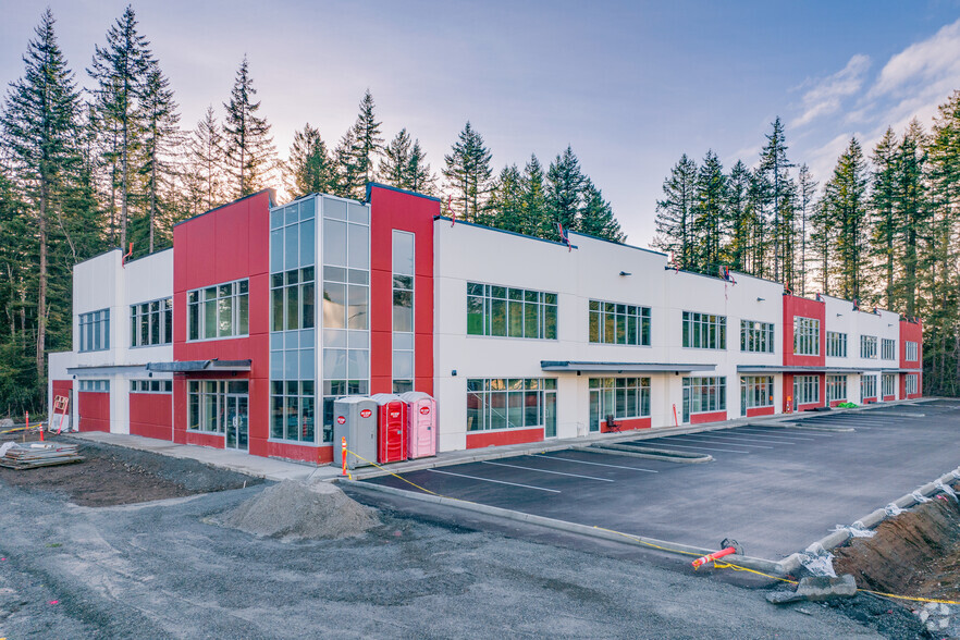 19476 34A Av, Surrey, BC à vendre - Photo de l’immeuble – Image 1 sur 6