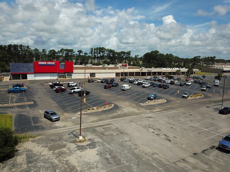1756-1784 Highway 17 N, Surfside Beach, SC à louer - Photo de l’immeuble – Image 1 sur 22