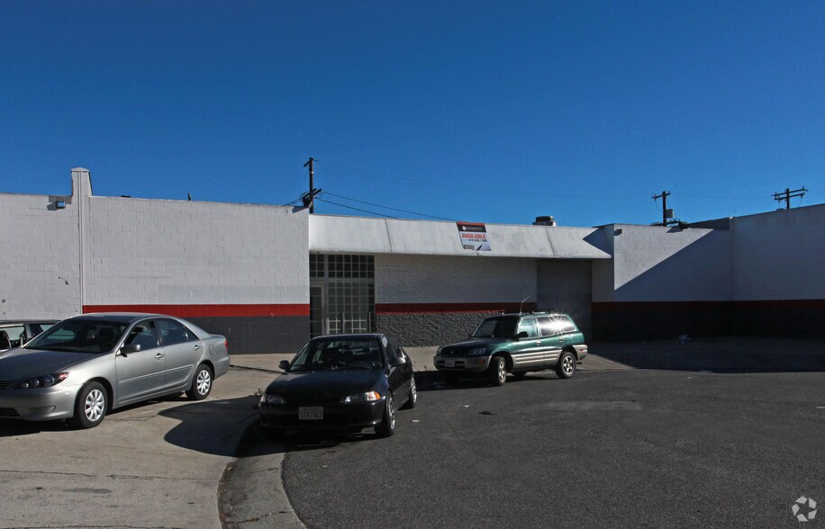 3370 Livonia Ave, Los Angeles, CA à louer - Photo de l’immeuble – Image 2 sur 2