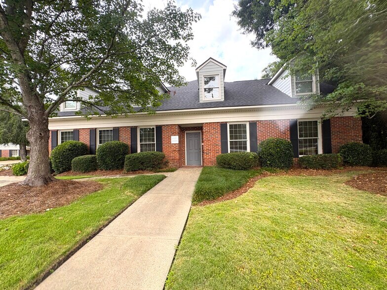 1425 Wynnton Rd, Columbus, GA à louer - Photo de l’immeuble – Image 1 sur 12