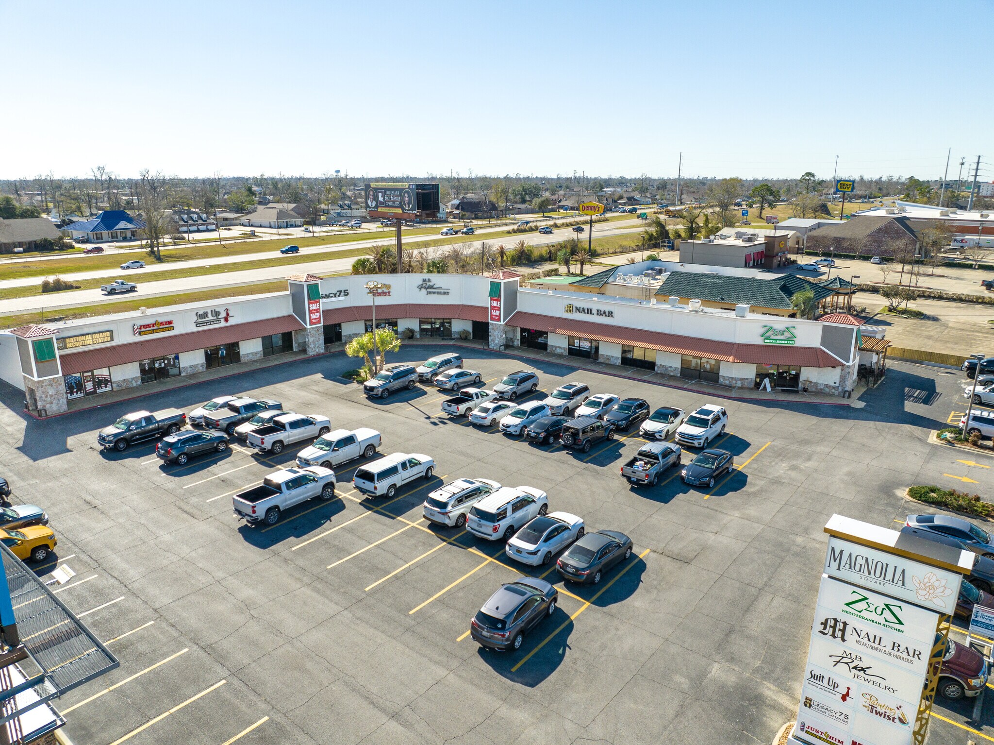 600 Blk Of W Prien Lake Rd, Lake Charles, LA à louer Photo principale– Image 1 sur 7
