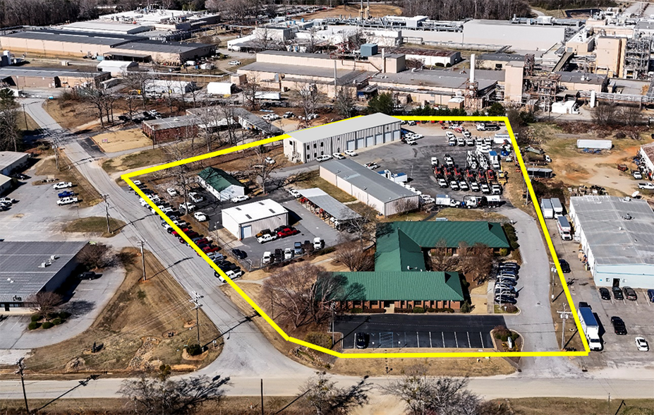 120 Augusta Arbor Way, Greenville, SC à vendre - Photo de l’immeuble – Image 1 sur 14
