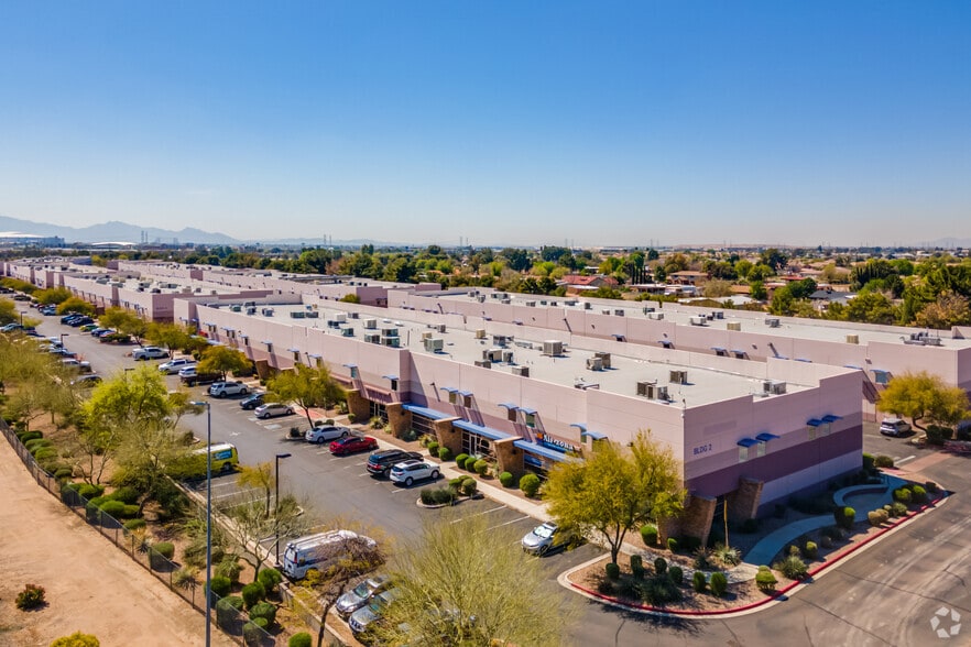 9299 W Olive Ave, Peoria, AZ à vendre - Photo de l’immeuble – Image 2 sur 6