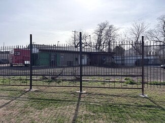 Plus de détails pour 2140 SW 44th St, Oklahoma City, OK - Local commercial à vendre