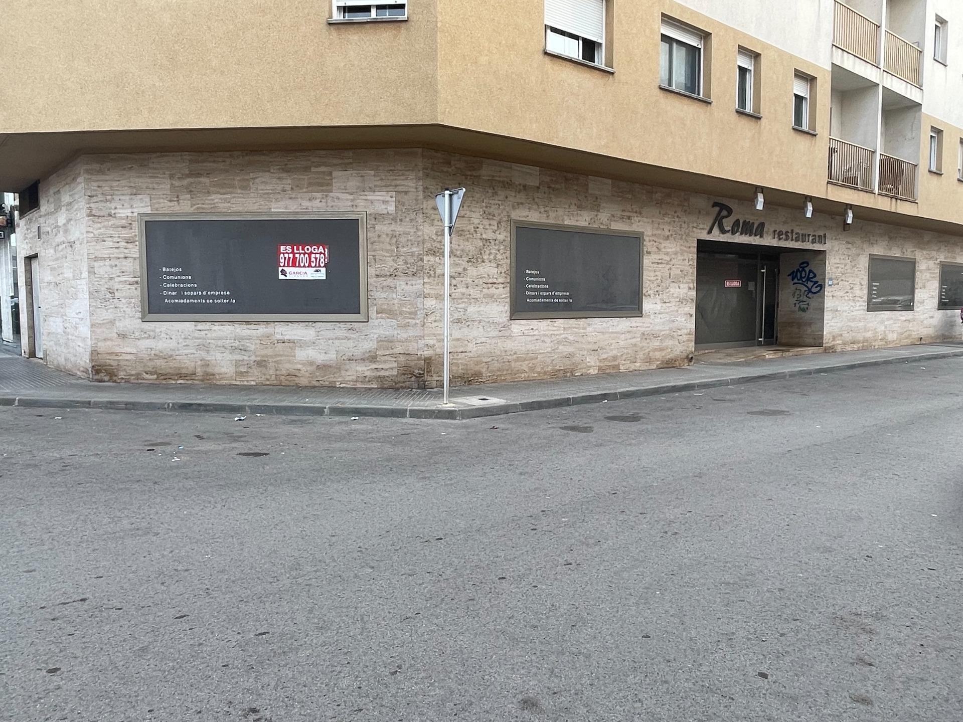 Local commercial dans Amposta, Tarragona à louer Photo intérieure– Image 1 sur 11