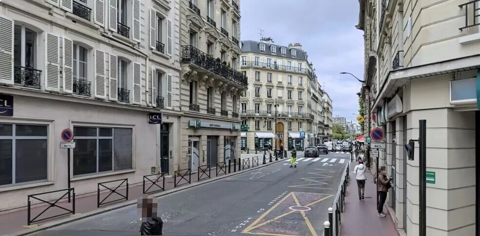 Bureau dans Levallois-Perret à louer - Photo de l’immeuble – Image 2 sur 3