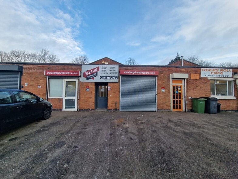 38B Kenilworth Dr, Oadby à louer - Photo principale – Image 1 sur 7