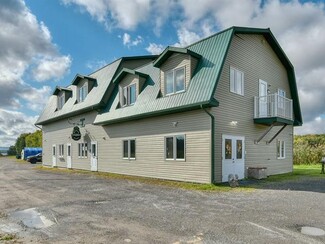 Plus de détails pour 340 Rte Du Long-Sault, Saint-andre-d'argenteuil, QC - Hôtellerie à vendre