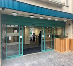 1 Catford Rd, Londres à louer Photo de l’immeuble– Image 2 sur 5