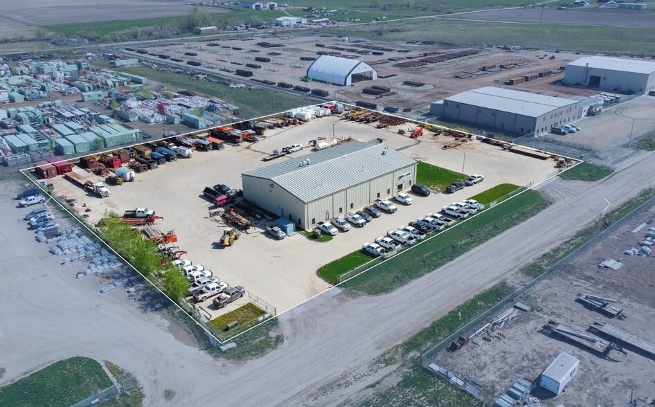 14031 Bennett Loop, Williston, ND à louer - Photo de l’immeuble – Image 1 sur 18