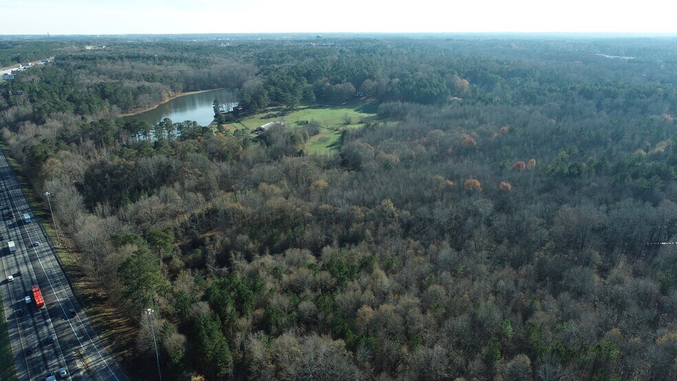 384-424 McCurry Rd, Stockbridge, GA à vendre - Photo de l’immeuble – Image 2 sur 6