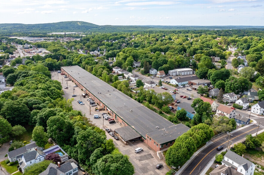 105 Commerce Way, Dedham, MA à louer - Aérien – Image 2 sur 4