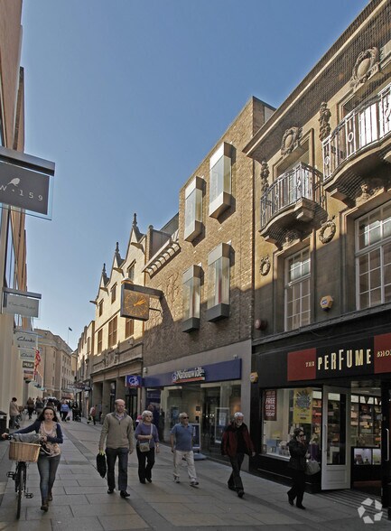 25-27 Petty Cury, Cambridge à vendre - Photo de l’immeuble – Image 2 sur 4