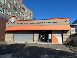 Plus de détails pour 166 Christopher Columbus Dr, Jersey City, NJ - Local commercial à louer