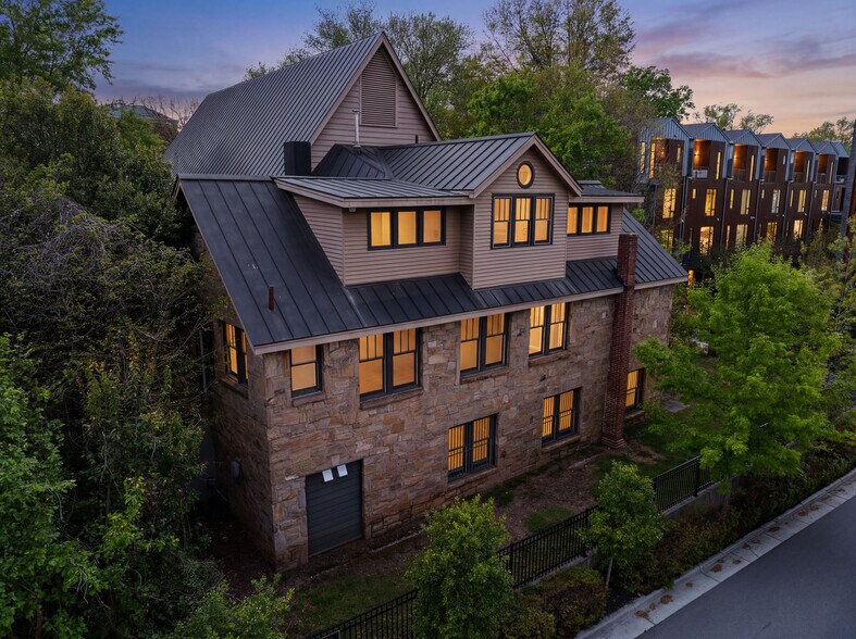 208 St Marys St, Raleigh, NC à vendre - Photo de l’immeuble – Image 3 sur 73